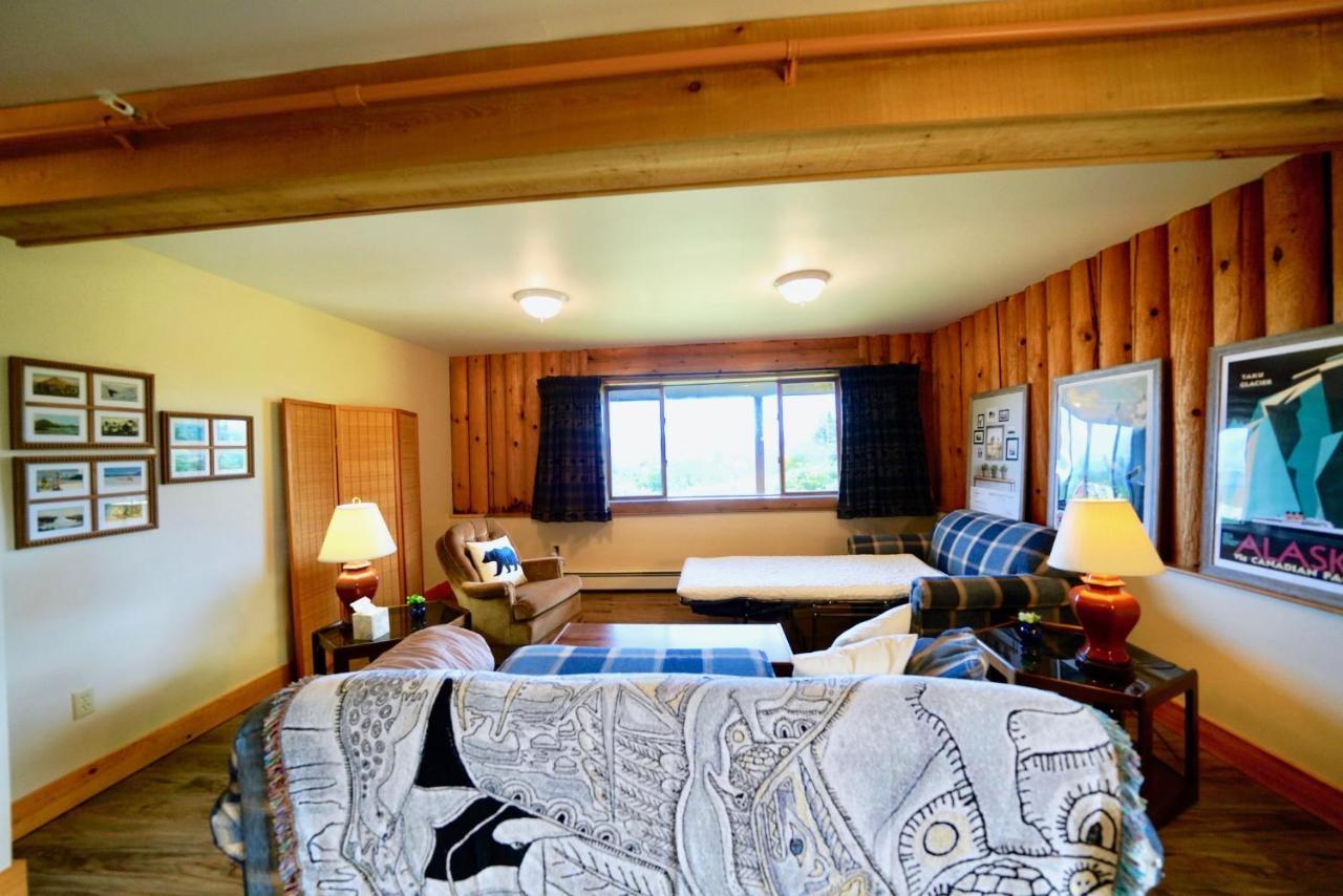 هومير Flat Fish Lodge B&B And Event Center المظهر الخارجي الصورة
