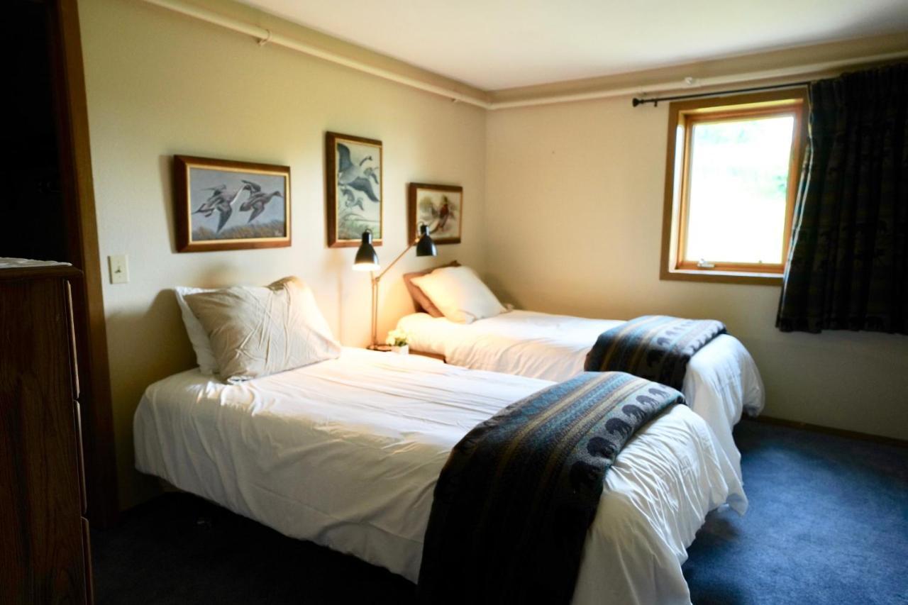 هومير Flat Fish Lodge B&B And Event Center المظهر الخارجي الصورة