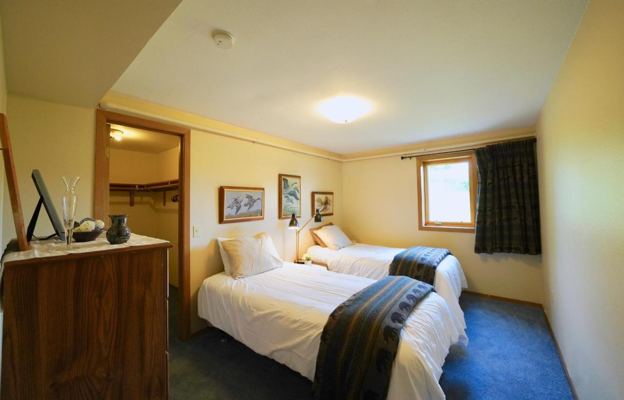 هومير Flat Fish Lodge B&B And Event Center المظهر الخارجي الصورة